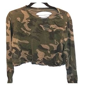 Ripped Camaflouge Crop Top